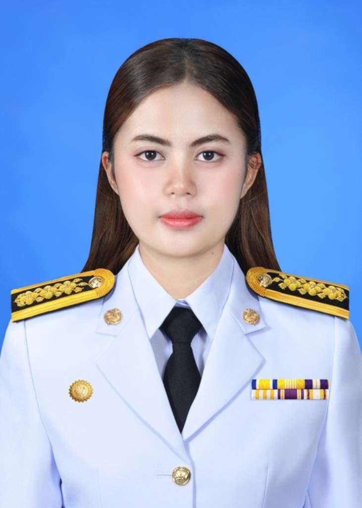 นางสาวอาริสา ดาทอง